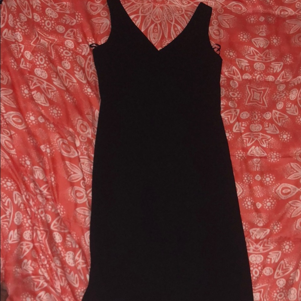 (Size 6) black jones New York dress